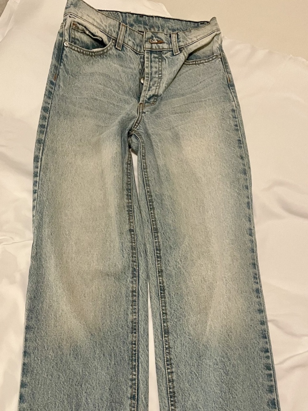 Revice Jeans. Light blue wash. High Waist. Size 26.